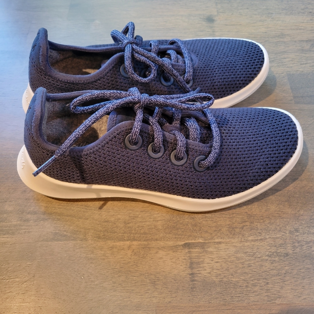 Allbirds Women's Tree Runners Women's Size 6